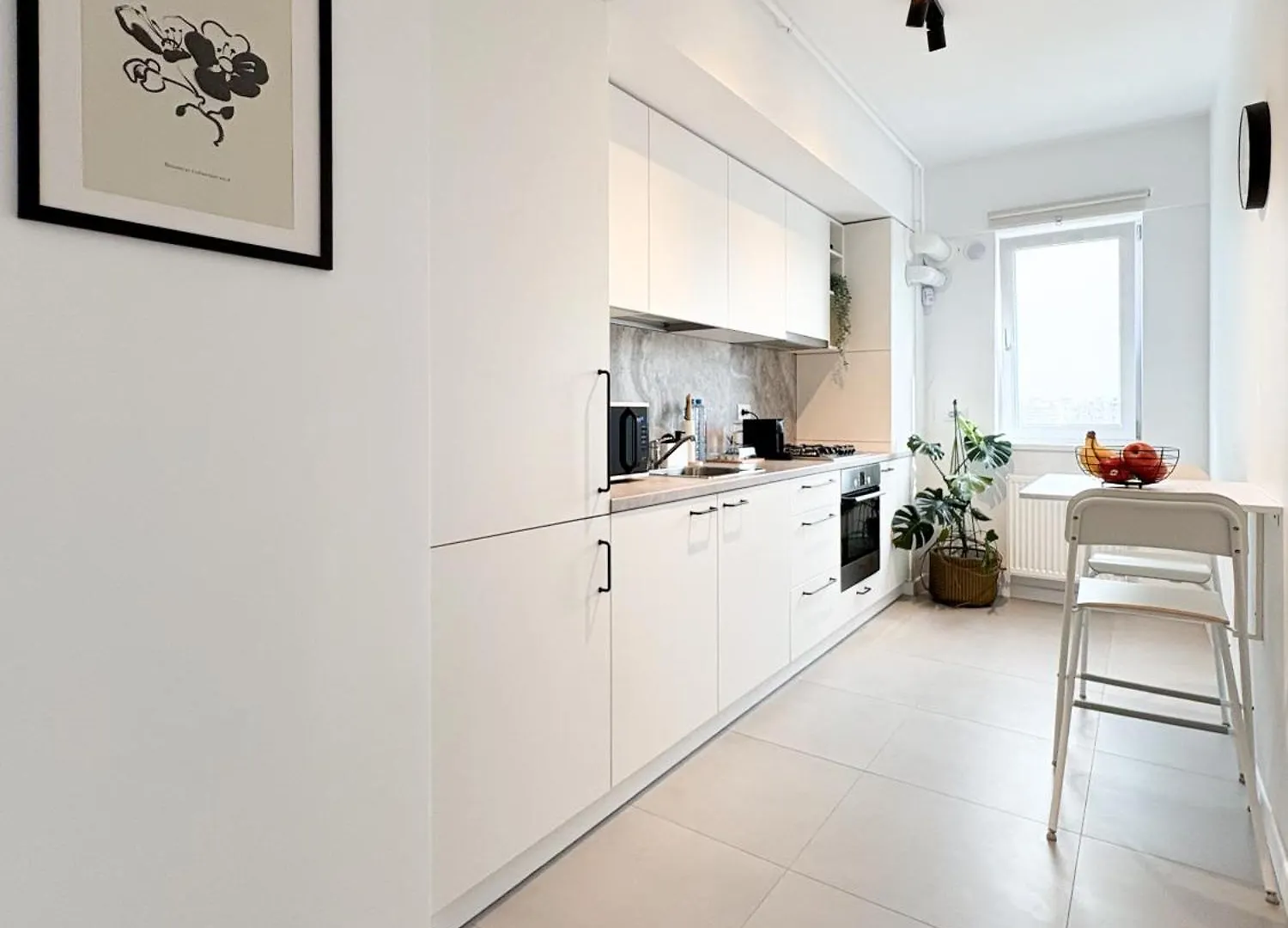 The Cozy Flat - Modern, New, 2 Rooms Apartment, Parking Bucharest 0*,