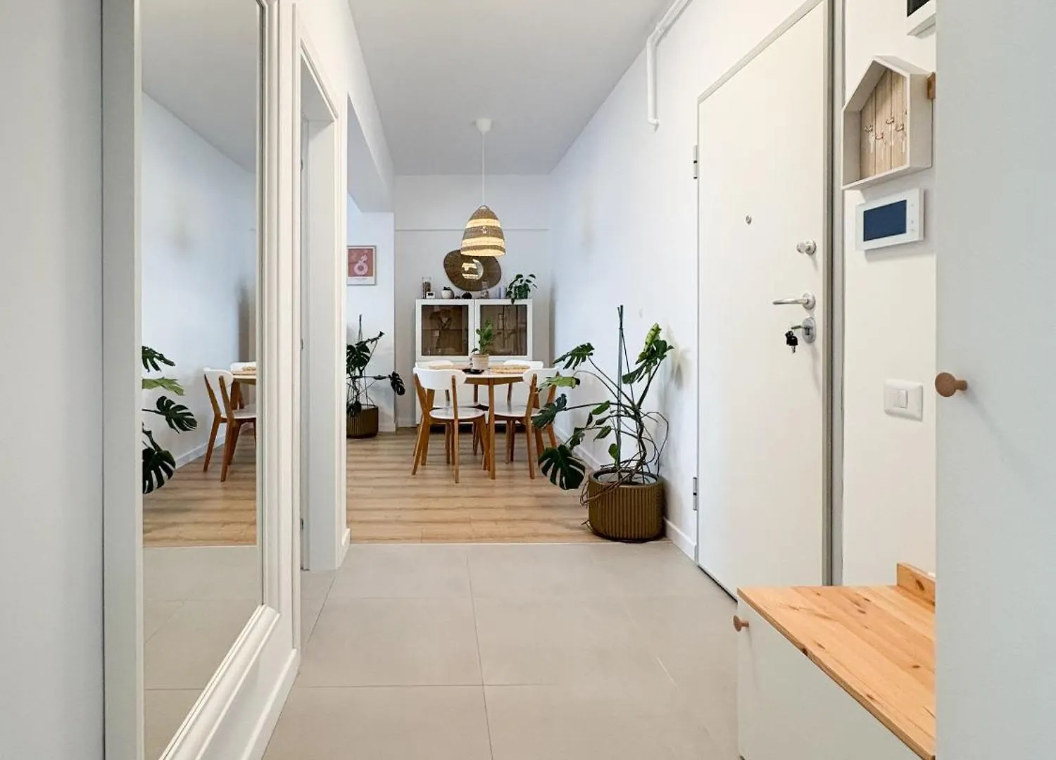 The Cozy Flat - Modern, New, 2 Rooms Apartment, Parking Bucharest Apartment
