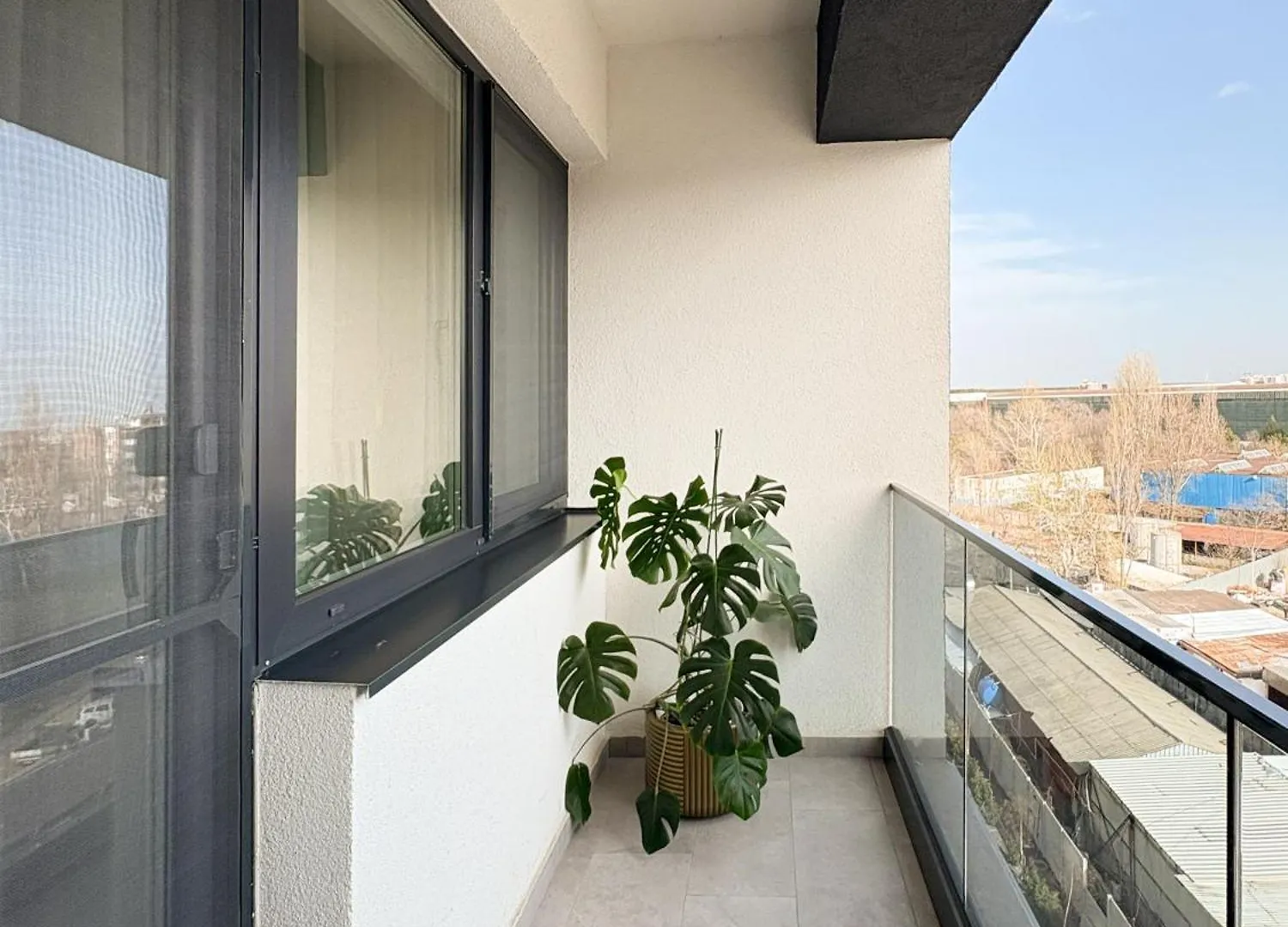 The Cozy Flat - Modern, New, 2 Rooms Apartment, Parking Bucharest